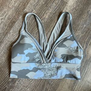 Aerie Chill Play Move camo plunge neck sports bra